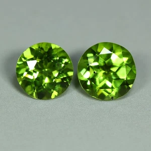1.82 Cts_Matching Pair_6 MM_100 % Natural Unheated Green Peridot_Pakistan - Picture 1 of 1