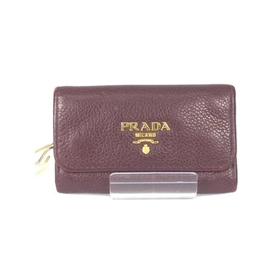 Cartera pequeña de cuero negra con estuche para llaves Prada para damas Foto 1 de 4