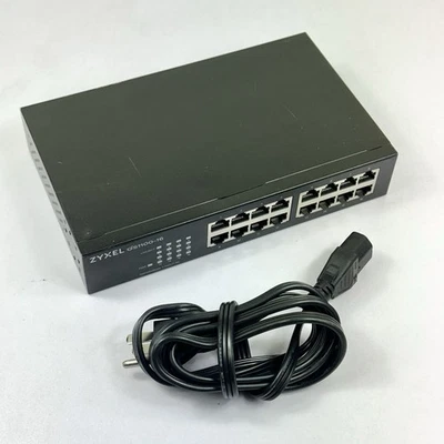 ZyXEL GS1100-16 16 Port Unmanaged Gigabit Switch W Power Cable TESTED WORKS - Image 1 of 4