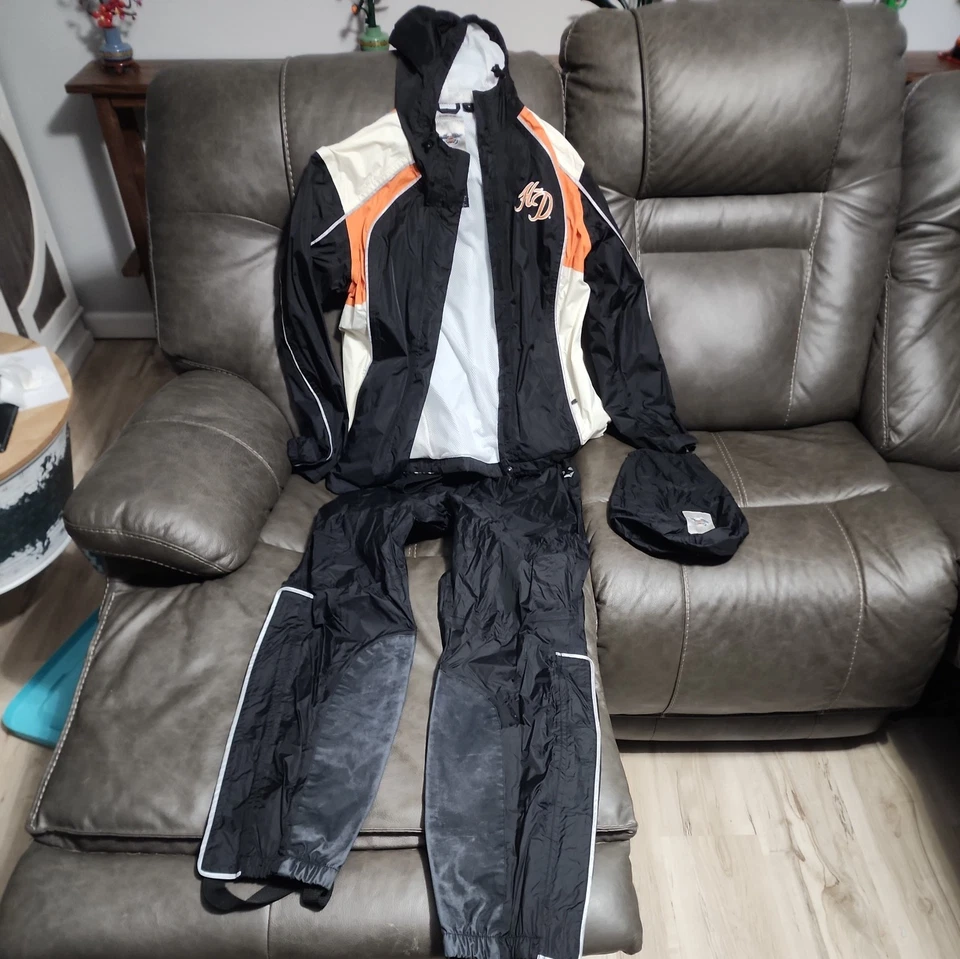 Equipo de lluvia Harley Davidson talla grande para mujer - ¡Viaja con estilo y comodidad! Foto 1 de 4