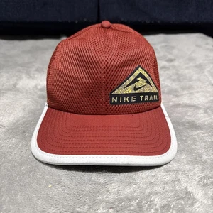 Gorra Nike Pro Dri Fit Trail Running Roja DC3625-689 Malla Exterior Ajustable - Imagen 1 de 9