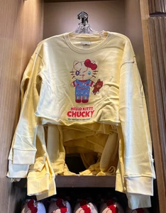 Universal Studios Hello Kitty Chucky Yellow Fleece Crop Top Sweater S M L XL 2XL - Picture 1 of 3