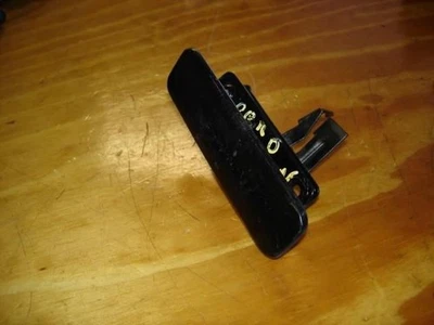 Maçaneta externa para porta de passageiros serve apenas 96-19 21 Ford E350 Van 4755 - Imagem 1 de 4