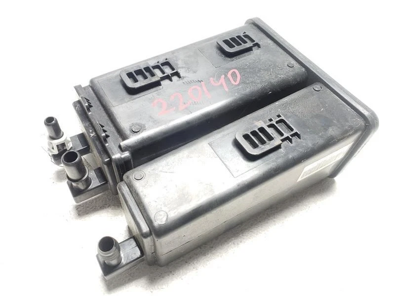 Mazda CX-9 2007-2015 bote de vapor de combustible OEM CY01-13-96ZD Foto 1 de 4