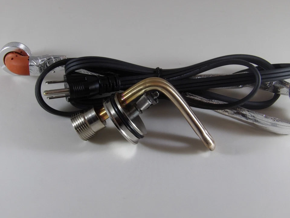 Engine Heater Kit for FREIGHTLINER XB Line w/Cat 3126 (7.2L) Eng - Image 1 of 1