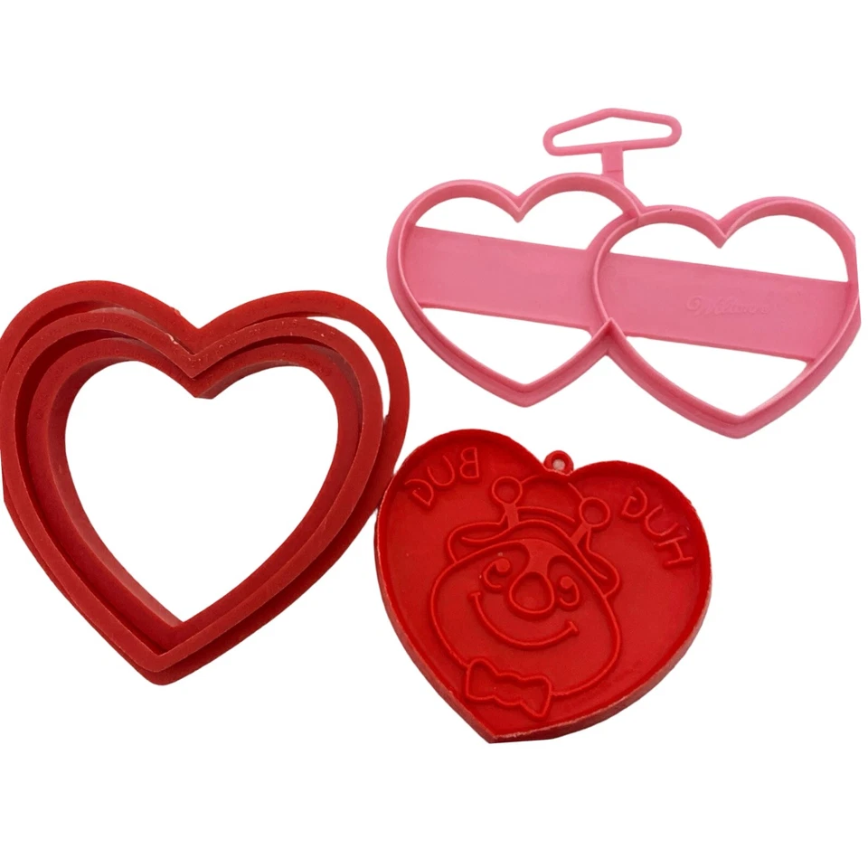 Vintage Wilton Hallmark Valentine Heart Cookie Cutters Lot Of 5 - Image 1 of 4