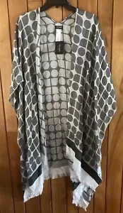 KATE SPADE NEW YORK Women's Noel Wrap Scarf Ruana Gray Kimono - Picture 1 of 12