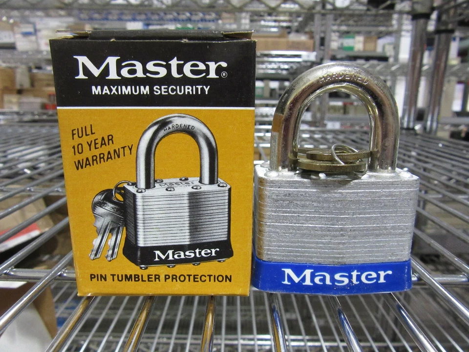 Master Lock 5KD Locks All Keyed Different NEW! in Factory Box Free Shipping - Image 1 of 1