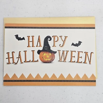 Tarjeta de Felicitación Hallmark Halloween 8"x5.5" Disfruta Feliz Temporada con Sobre Hecha en EE. UU. Foto 1 de 4