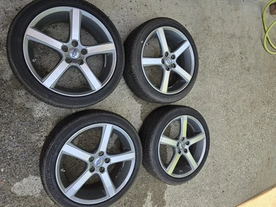 Volvo Midir Wheels 5×108 7.5×18 With Fresh But 2 Year Old Tires - Image 1 of 4