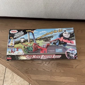 THOMAS THE TRAIN TRACKMASTER SKY-HIGH BRIDGE JUMP UNVOLLSTÄNDIG SIEHE BILDER - Bild 1 von 8