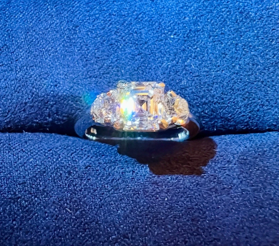 Anillo de compromiso GIA 1,30 CT F VVS2 diamante talla esmeralda cuadrado natural 18 k WG Foto 1 de 4