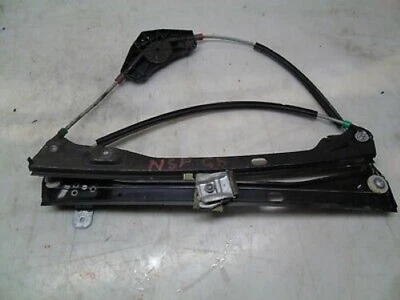 VOLKSWAGEN GOLF MK5 2004-2008 DRIVER SIDE RIGHT WINDOW MECHANISM - Image 1 of 4