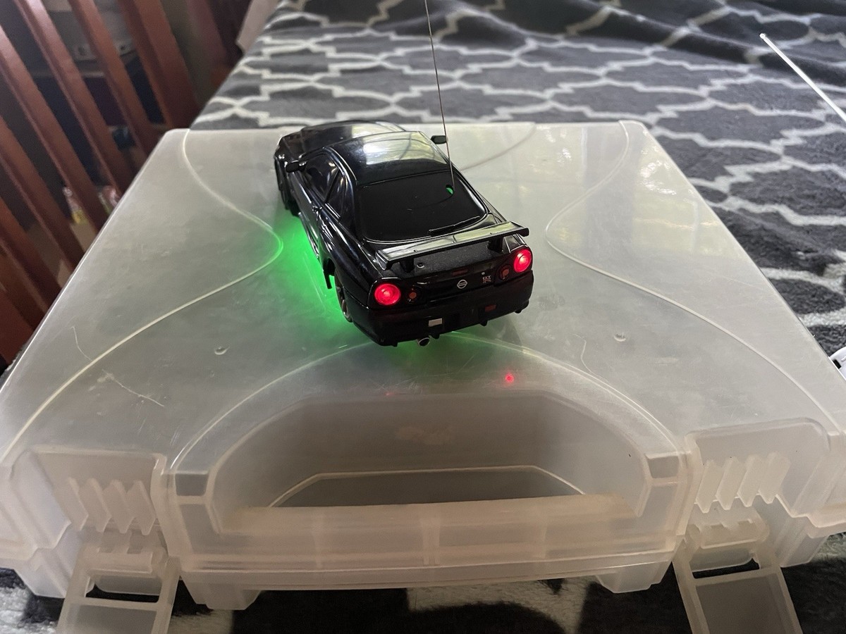 xmods スカイライン 🐚 98 Skyline GTR R34 Body Shell with Dummy Chassis (Xmod