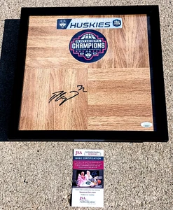 DONOVAN CLINGAN UConn SIGNED + FRAMED 12X12 Floor JSA COA 2024 CHAMPIONS D - Picture 1 of 2