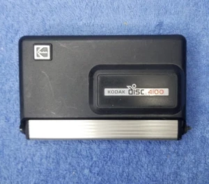 Vintage Kodak Disc 4100 Camera with Closeup Lens Point & Shoot - Untested - Picture 1 of 9