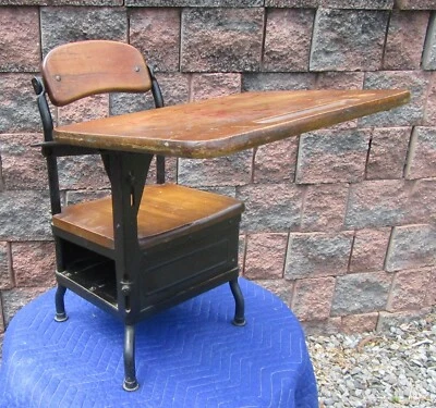 Escritorio antiguo vintage de decoración industrial arte dibujo niños escuela casa muebles Foto 1 de 4