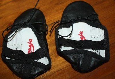 Zapatos de ballet Capezio Daisy 205 niños pequeños/niños pequeños negros talla 7,5 N Foto 1 de 4