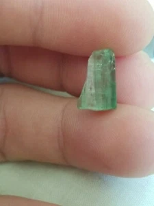 6.62 Ct Natural Green Tourmaline Brazil Rough Gemstone For Jewelry Settings - Picture 1 of 7