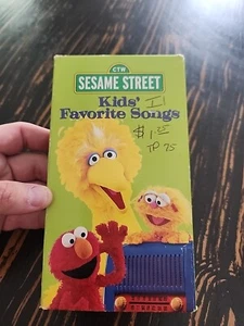 Sesame Street - Kids Favorite Songs VHS 1999 Elmo Zoe Big Bird Sing Along Works - Picture 1 of 7