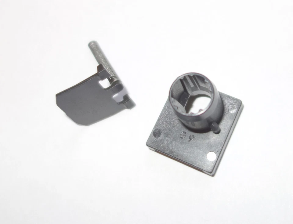 IBM Model F AT 122 Terminal - Keyboard Parts - 1x Spring + Hammer and Barrel Set - Image 1 of 1