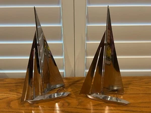 ZWEI VINTAGE METALL SEGELBOOTE MCM RETRO MARITIM DEKOR - Bild 1 von 7