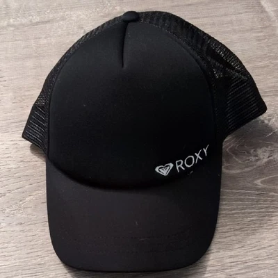 Gorra Roxy negra con cierre a presión Foto 1 de 4