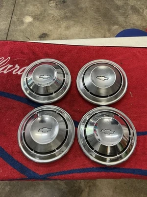 Calotas para prato de cachorro Chevrolet Camaro Chevelle Nova Copo Yenko 1968-70 - Imagem 1 de 4