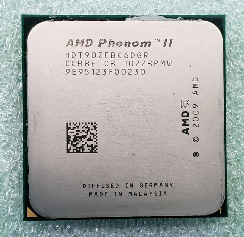 AMD Phenom II X6 1090T Desktop CPU Black Edition HDT90ZFBK6DGR Socket AM3 938pin - Image 1 of 1
