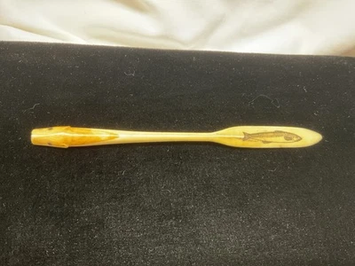 惊人的古董浸笔 Inuit Schrimshaw 海獭鱼  — 第 1/4 张图片