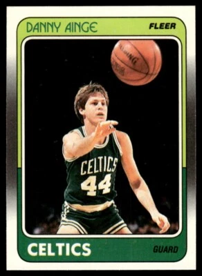 DANNY AINGE 1988-89 FLEER #8 - Image 1 of 2