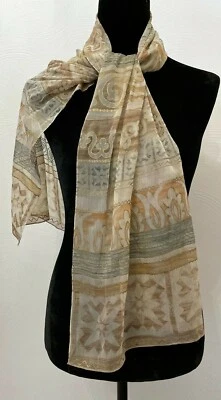 Ann Taylor 女式长方形围巾均码米色几何印花丝绸日本  — 第 1/4 张图片