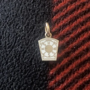 kshtwsst masonic 10k SHIELD Pendant 1.85g Fob Ornate Victorian Vintage 1939-1940 - Picture 1 of 8