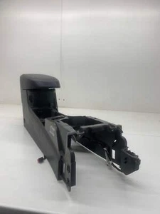 Pannello bracciolo console centrale Ford Focus ST MK2 ST225 2008 - Foto 1 di 10