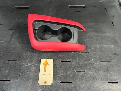 18-23 AUDI R8 ПЕРЕДНЯЯ ЦЕНТРАЛЬНАЯ КОНСОЛЬ ПОДЛОКОТНИК ПОДЛОКОТНИК ПОДСТАКАННИК ДЕРЖАТЕЛЬ КРАСНАЯ КОЖА *Dmg - Изображение 1 из 4