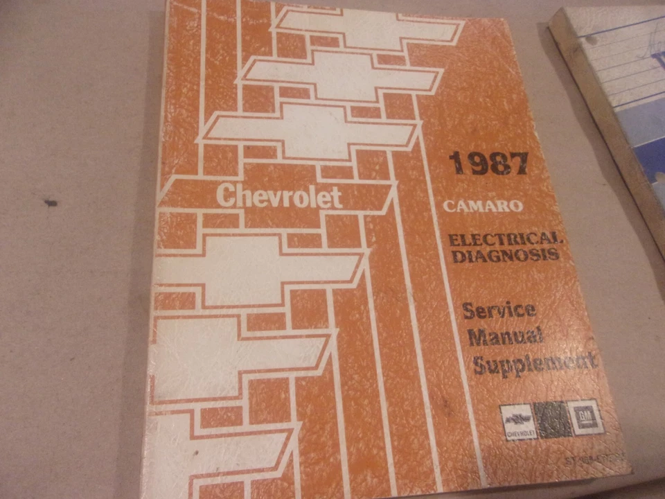 Chevrolet Camaro 1987 suplemento manual de servicio ST-368-87EDM Foto 1 de 1