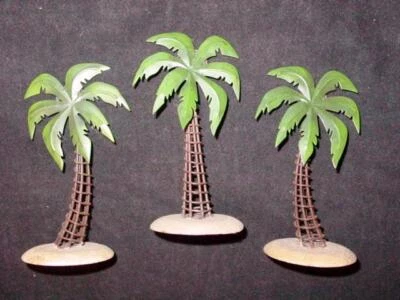 (3) Metal PALM TREES w/ Sand Beach Bases PHOTO Card HOLDERS - Painted Art Decor - Image 1 of 2