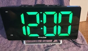 Reacher Large Display Alarm Clock, USB Ports X 2 NOTE - Picture 1 of 4