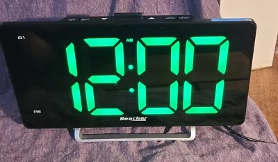 Reacher Large Display Alarm Clock, USB Ports X 2 NOTE - Image 1 of 4