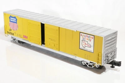 Atlas 6554-2 O Scale Boxcar Union Pacific 960568 ACF 60Ft DD Auto Parts Box Car - Image 1 of 4
