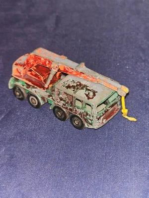 Matchbox Eight Wheel Crane Truck vintage #30C regular wheels/1965 - Image 1 of 4