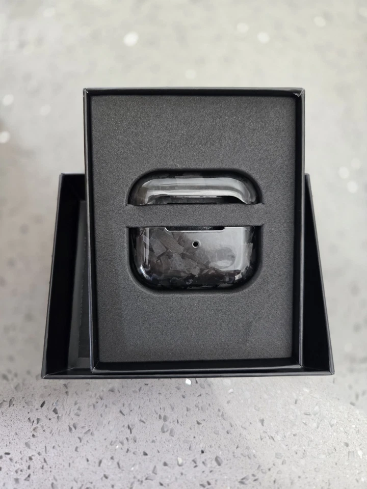 Corbin Fiber Forged AirPods PRO 2 Case - Imagem 1 de 1