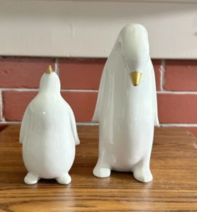 Penguin Figurines Ceramic Penguin Pair White w/Gold Beaks Vintage Set of 2 - Picture 1 of 10