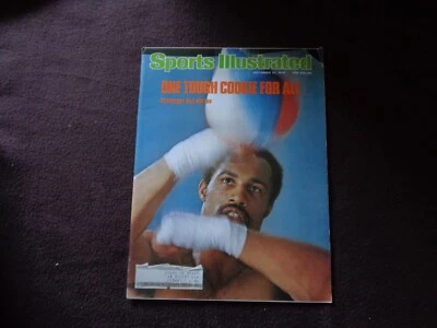 SI-239 --- Sports Illustrated 9/27/1976 --- Muhammad Ali - Ken Norton - Image 1 of 3