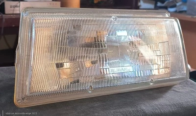 Faro izquierdo lado conductor Subaru GL, GL 10, RX, Loyal 1986 a 1994 Foto 1 de 4