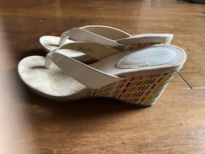 Coach Womens US 7.5M Gold Lannie Slip On Wedge 3in Heel Thong Sandals - Picture 1 of 12