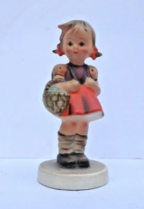 Vintage (50s) Hummel School Girl #81 2/0 TMK3 - Picture 1 of 6