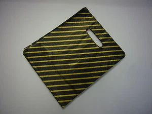 BLACK / GOLD STRIPE CARRIER BAG 9" x 11" PACK 50 - Picture 1 of 1