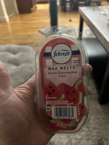Cubos de cera Febreze para derretir sandía dulce - Imagen 1 de 2