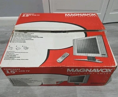 Magnavox 15MF605T/17 15" 720p HDTV LCD TV/Monitor with Remote Controller Complet - Image 1 of 4